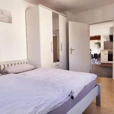 Neckarglueck Apartmán *